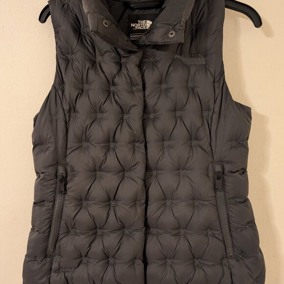 North Face Women's Holladown puffer vest Small - Picture 1 of 4